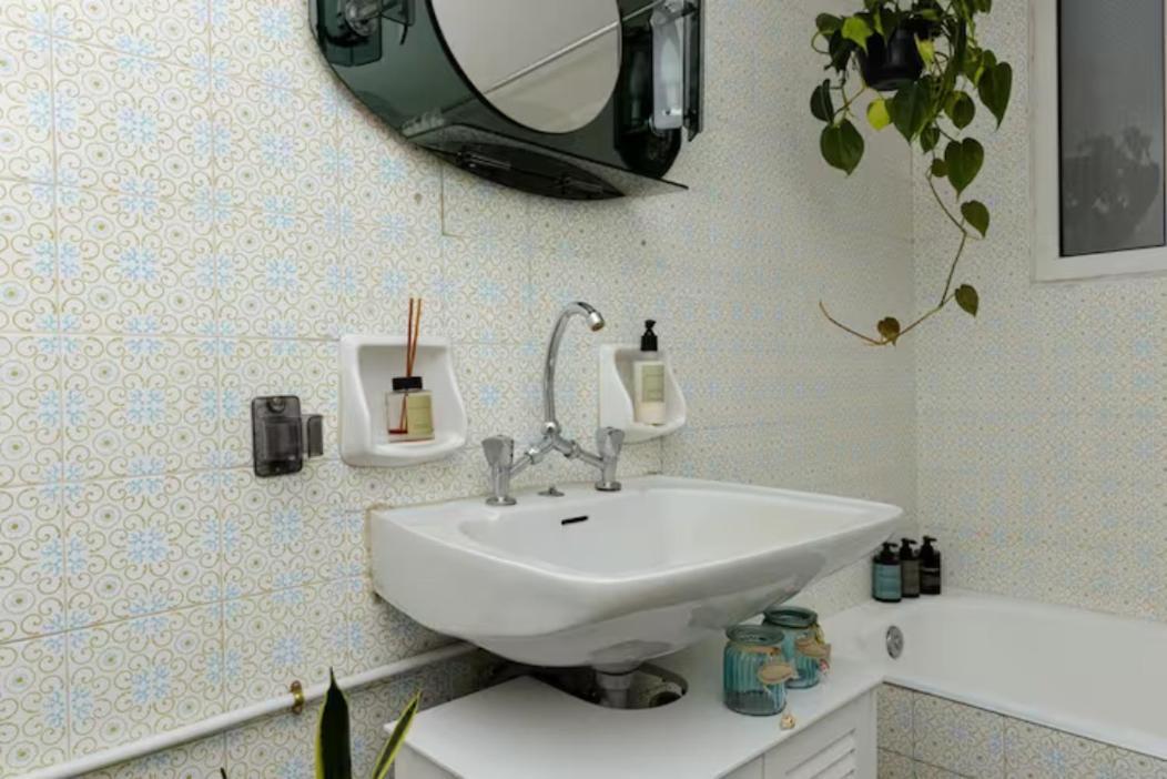 Urban-Vintage Choice 10 Minutes From Acropolis - One Bedroom Αθήνα Εξωτερικό φωτογραφία